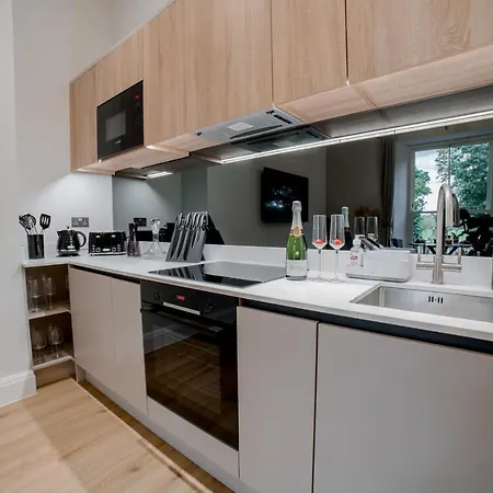 York Place One شقة هاروغايت