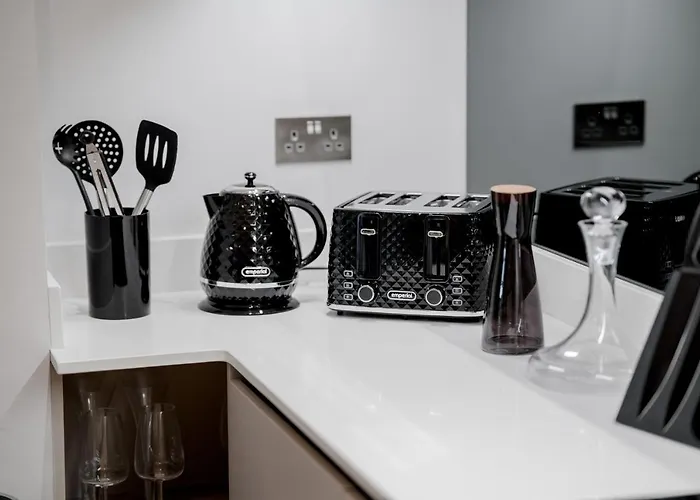 York Place One ハロゲート