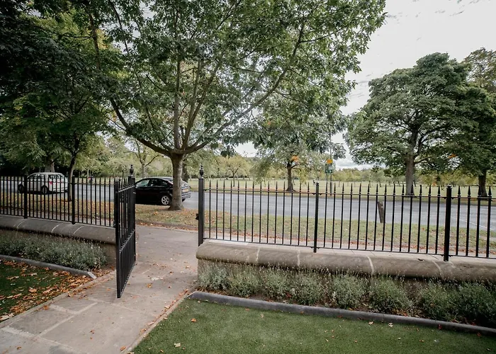 York Place One アパート *